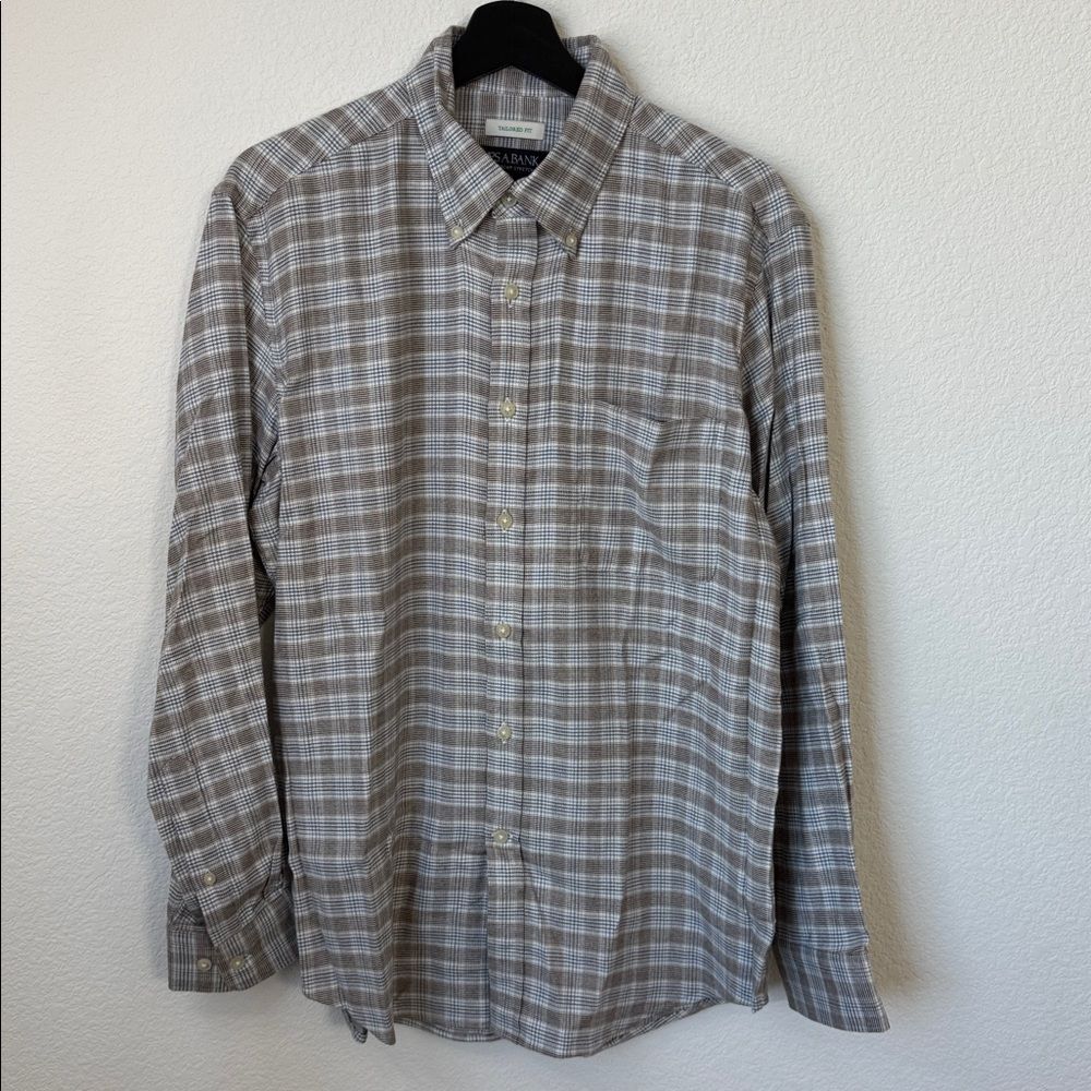 Jos. A. Bank Comfort Stretch Tailored Fit Beige and Gray Checkered Shirt, M